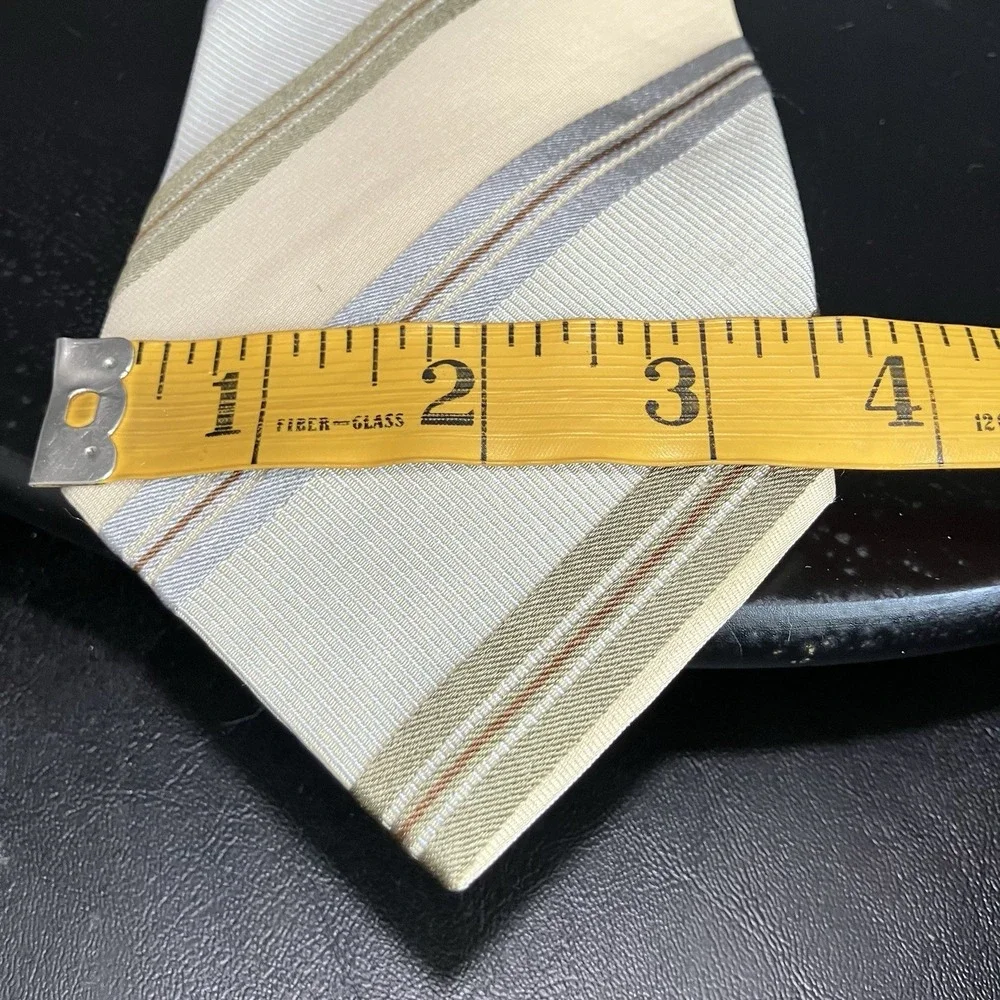 Hugo Boss Silk Necktie Beige Gold Gray Diagonal Stripe Business Designer Italy
